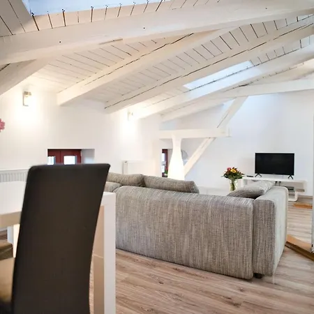 Haus Steuerrad * Stralsund