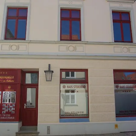 Apartment Haus Steuerrad Stralsund